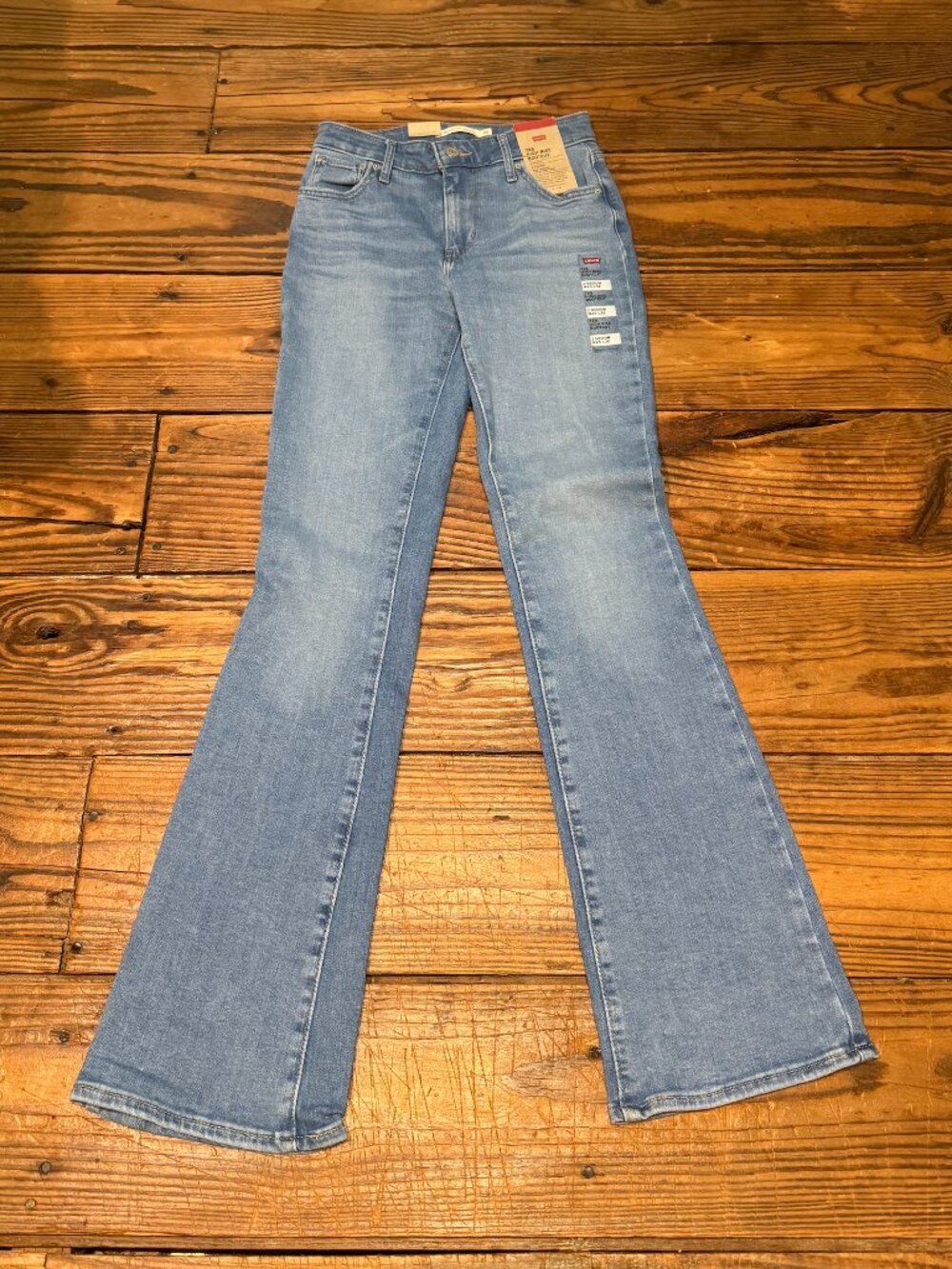 NEW Levi's Women's 725 High Rise Denim Jeans Size 2 W26 L32 26x32 HyperSoft NWT